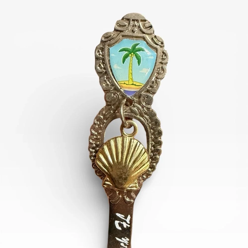 Vintage Souvenir Spoon Set Florida‎ Madeira Beach Gulf Shores Dolphin Shell 3pc